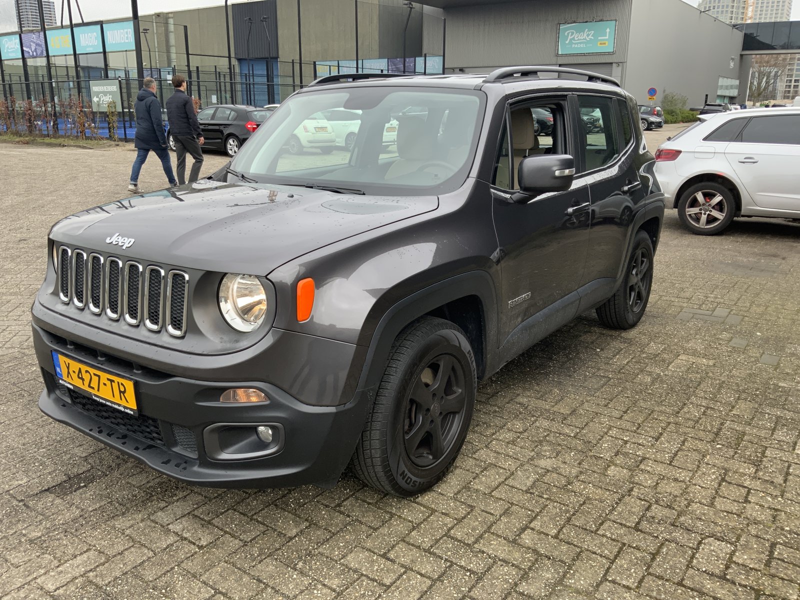 Jeep Renegade 1.6 E-Torq Longitude 2018 - voorkant