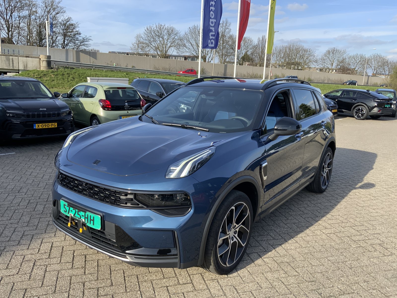 LYNK & Co 01 1.5 2023 - voorkant