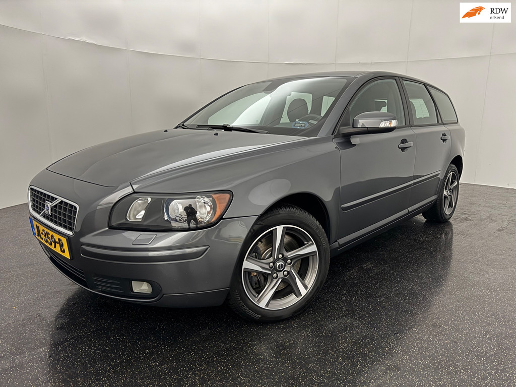 Volvo V50 2.5 T5 AWD Kinetic 2007 - voorkant
