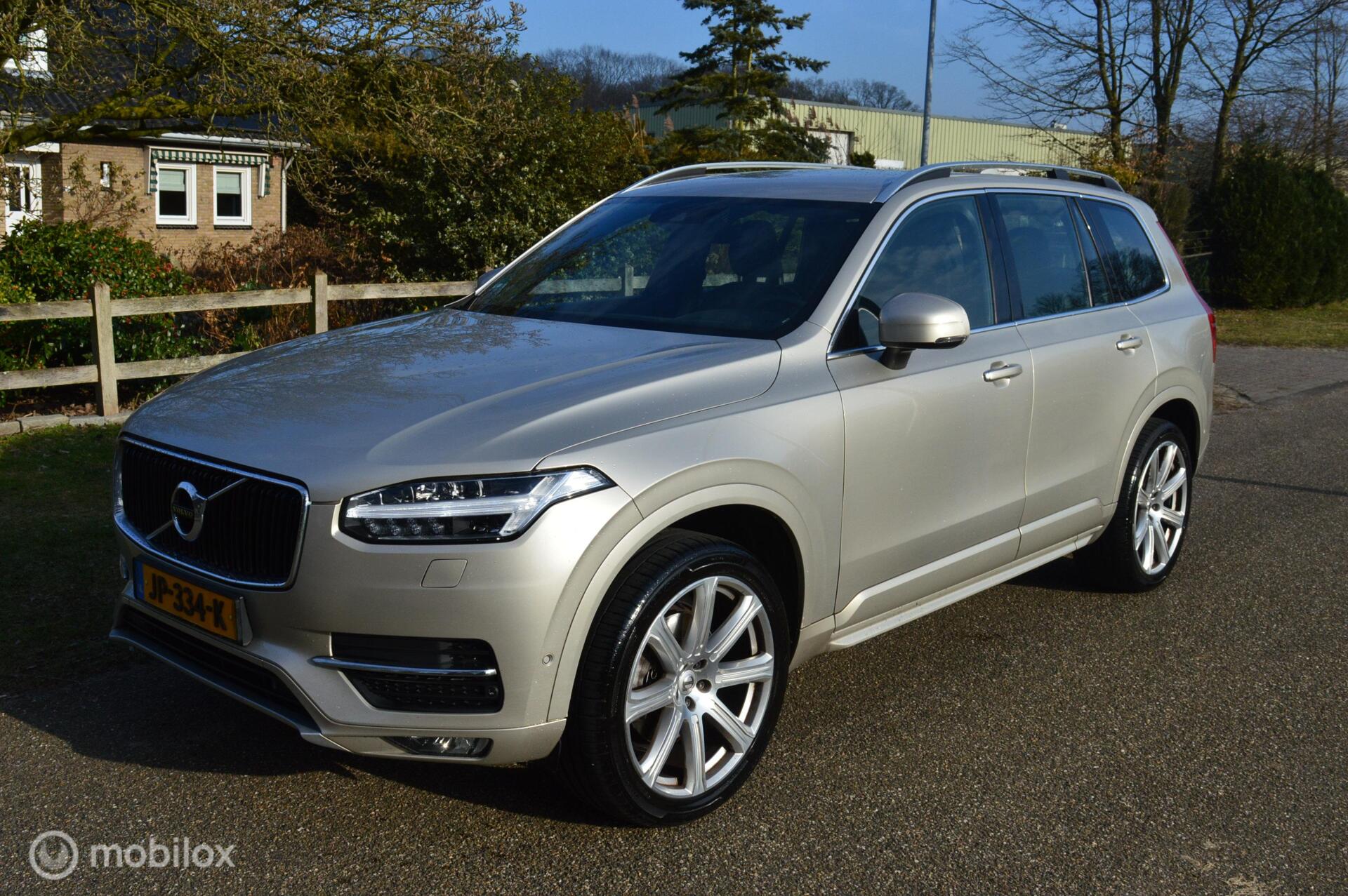 Volvo Xc90 2.0 D5 AWD Momentum / 2016 / LED / 7 persoons 2016 - voorkant