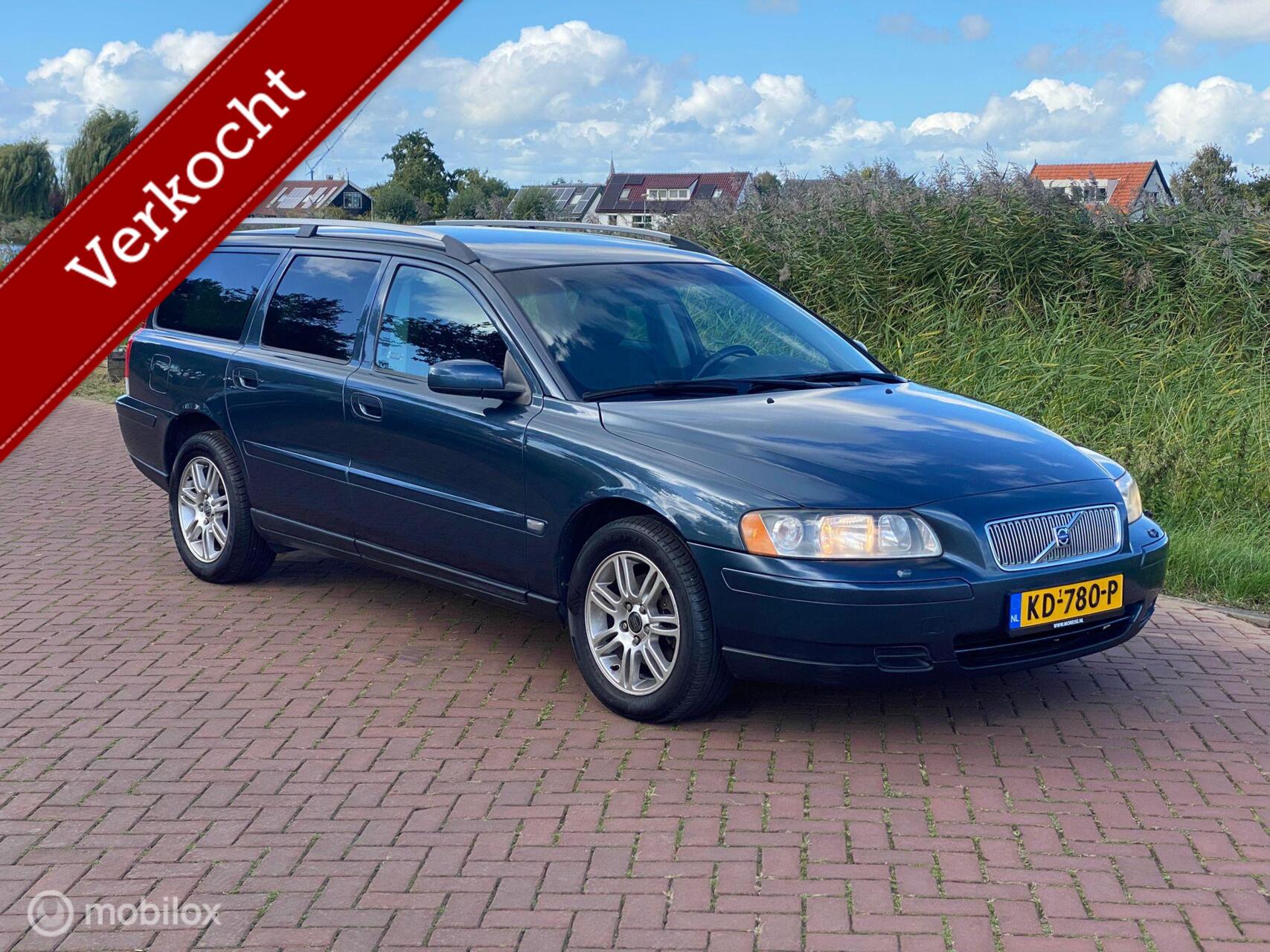 Volvo V70 2.4  Edition II 2006 Youngtimer slechts 215 dkm !! 2006 - voorkant