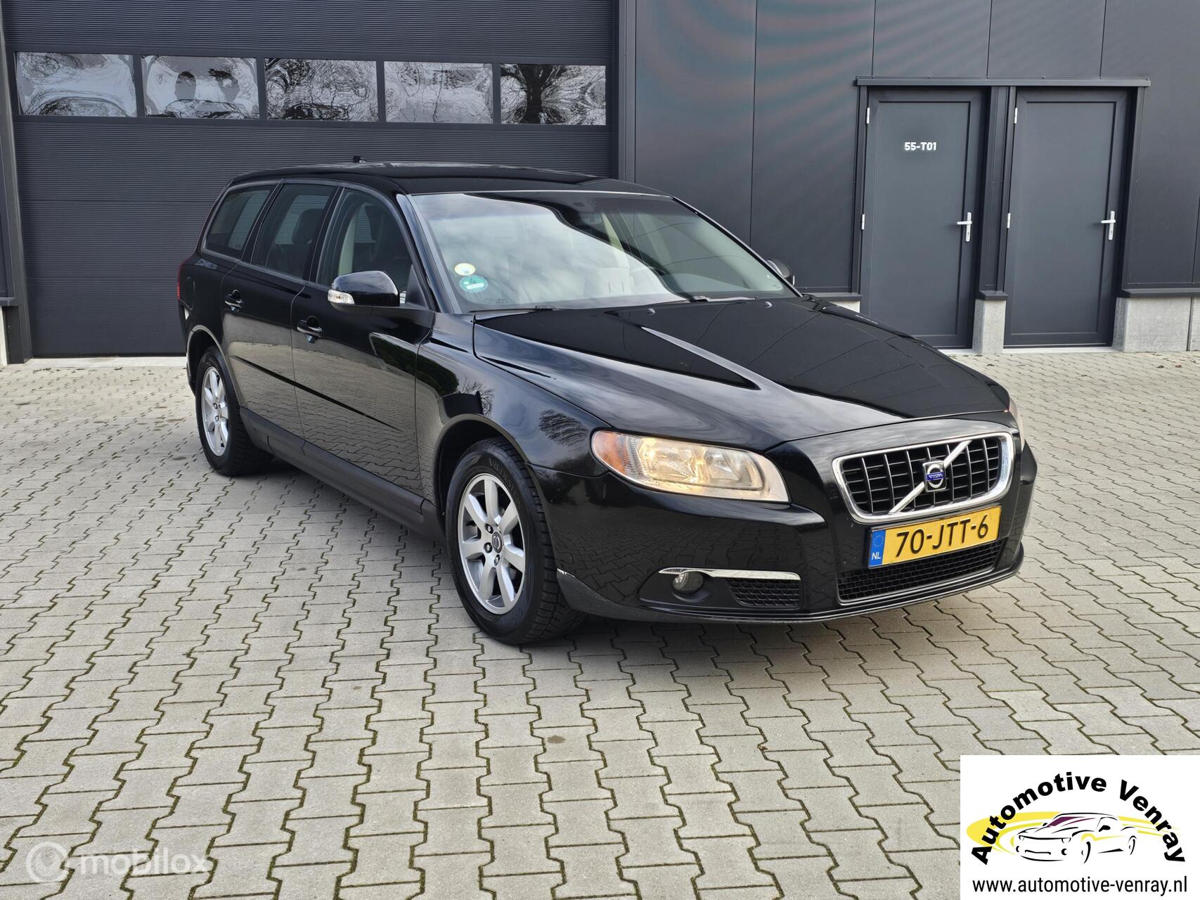 Volvo V70 2.4 D5 Limited Edition zeer nette en perfecte auto 2009 - voorkant