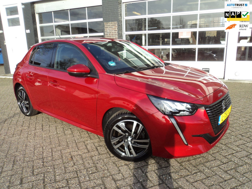 Peugeot 208 1.2 PureTech Blue Lease Allure 2021 - voorkant