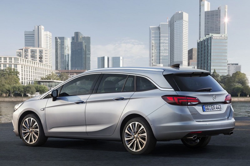 Foto van Opel Astra Sports Tourer
