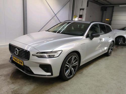 Volvo V60 2.0 T6 AWD R-Design 2022 - voorkant