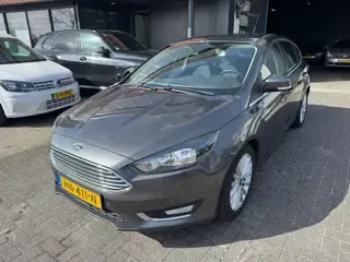 Ford Focus 1.0 Titanium Edition 2015 - voorkant