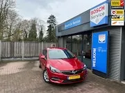 Opel Astra 1.2 Business Elegance 2020 - voorkant