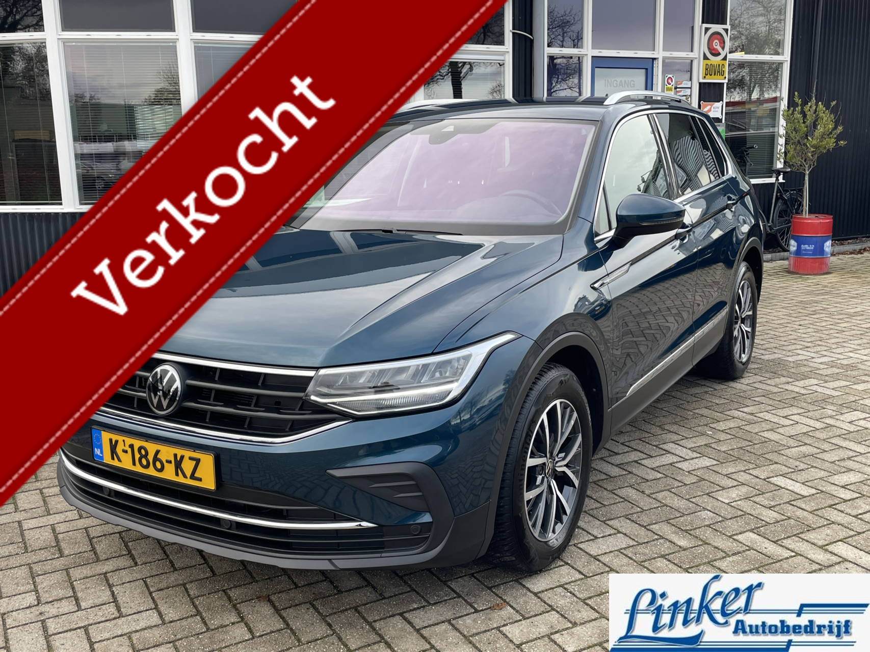 Volkswagen Tiguan 1.5 TSI Life Business - NL-AUTO TREKH PDC VOOR/ACHTER 2021 - voorkant