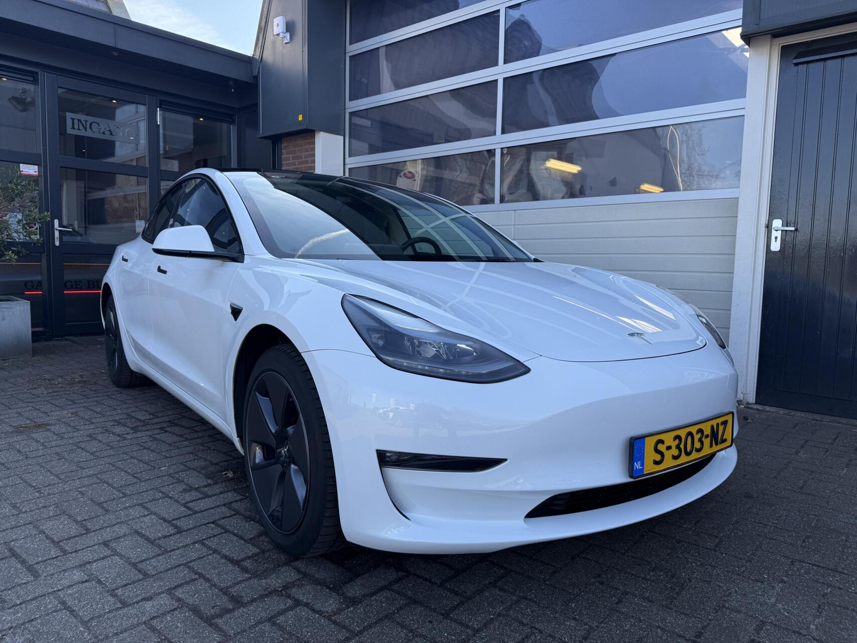 Foto van Tesla Model 3