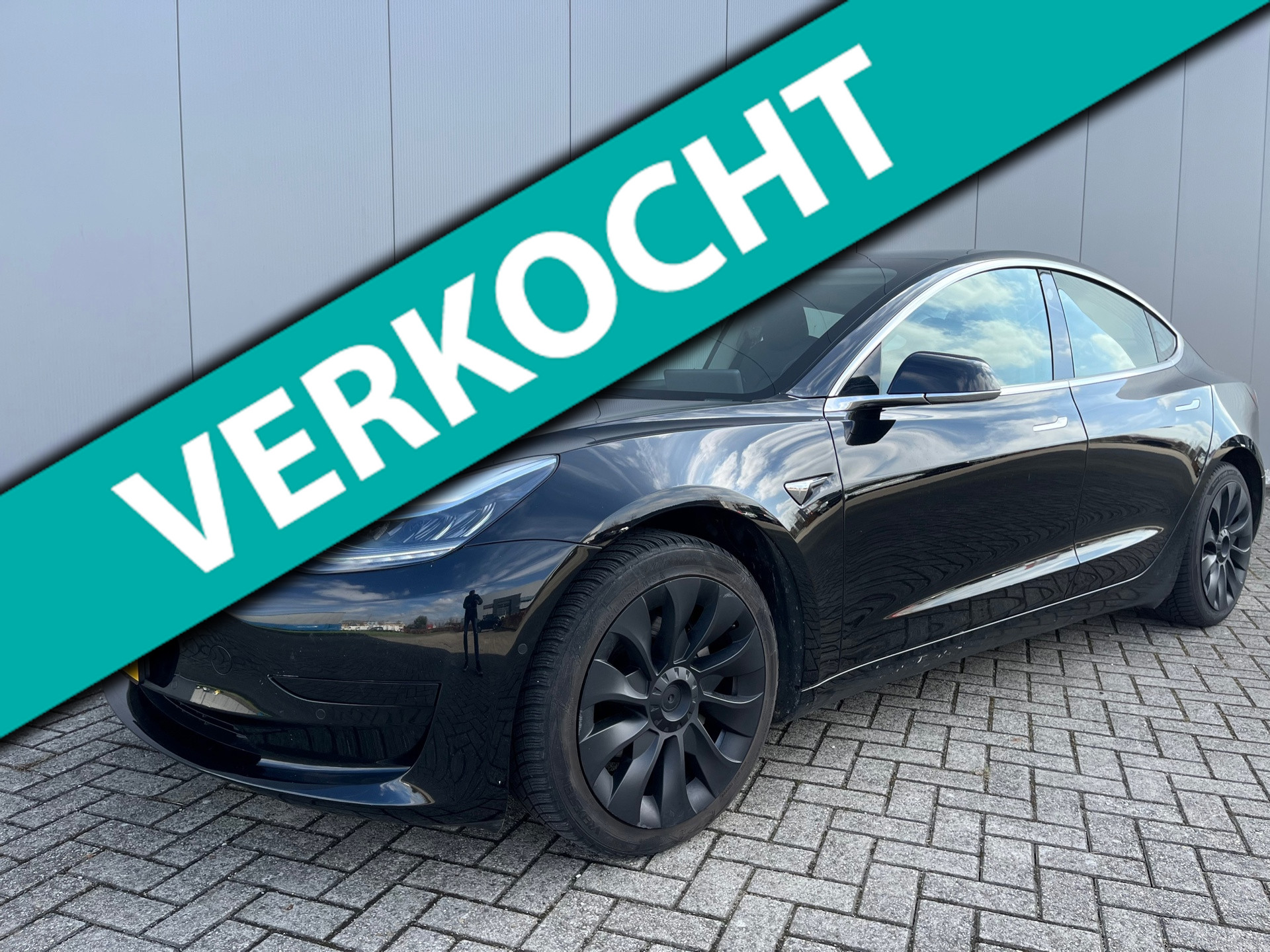 Tesla Model 3 Standard RWD Plus 60 kWh (SOH 84.5%) 2020 - voorkant