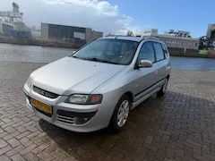 Foto van Mitsubishi Space Star