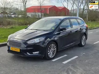Ford Focus 1.0 Titanium Edition 2015 - voorkant