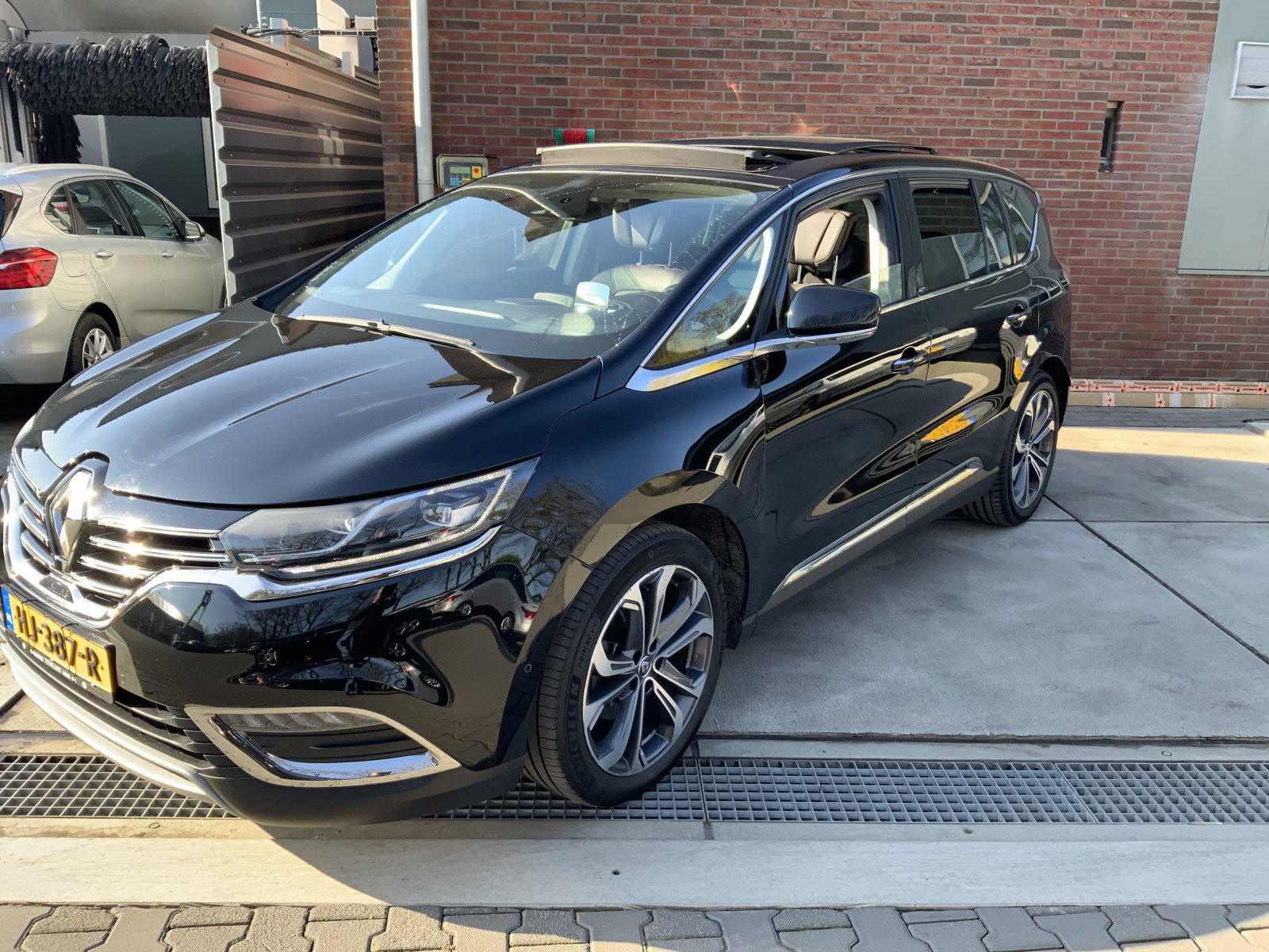 Renault Espace 1.6 TCe In.Paris 7p. 2015 - voorkant