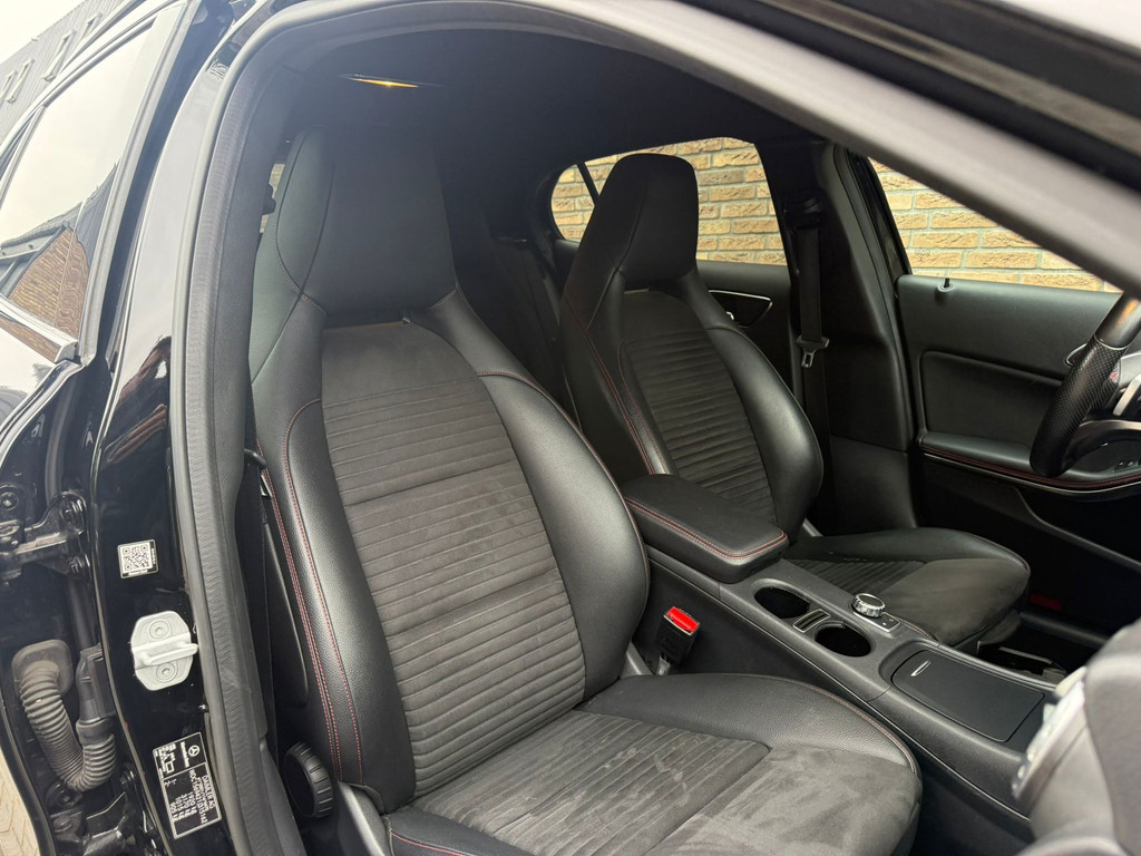 Foto van Mercedes-Benz Gla