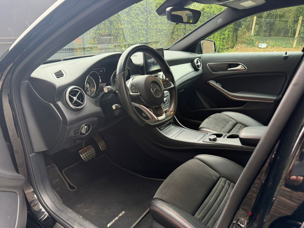 Foto van Mercedes-Benz Gla