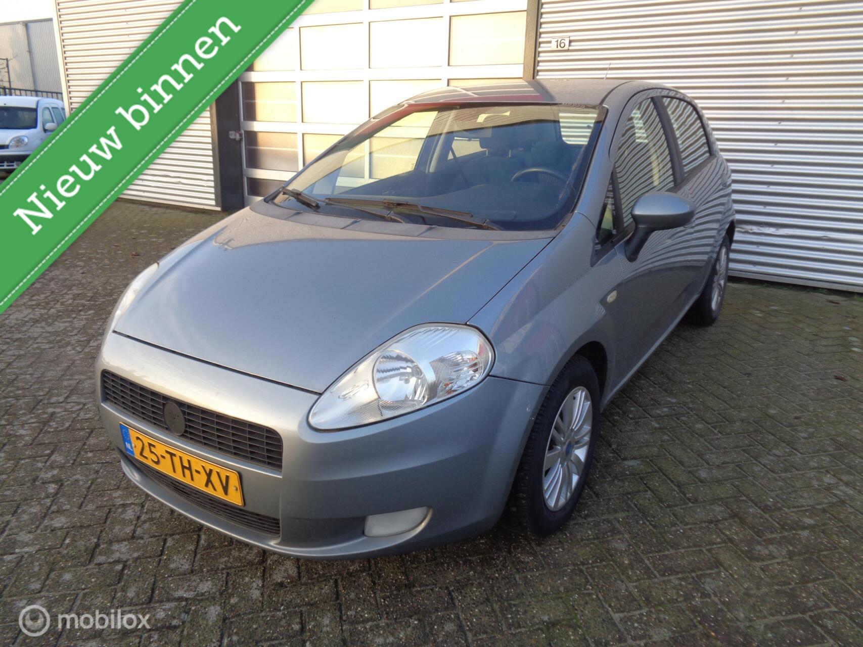 Foto van FIAT FIAT PUNTO