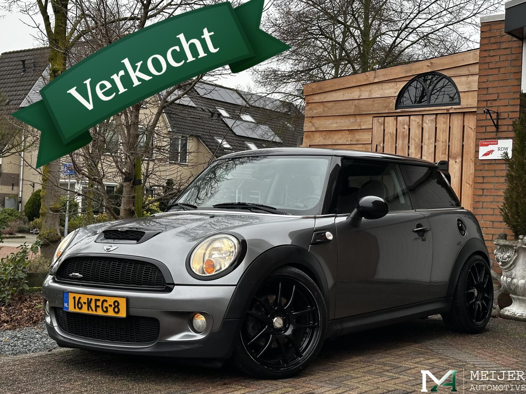 Foto van MINI COOPER S