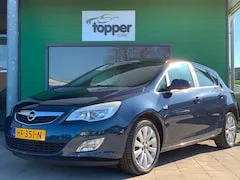 Opel Astra 1.4 Turbo Sport 2011 - voorkant