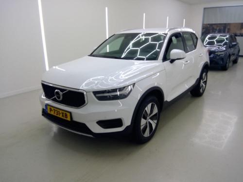 Volvo XC40 1.5 T2 Momentum Business 2022 - voorkant