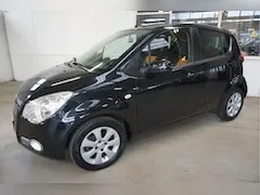 Foto van Opel Agila