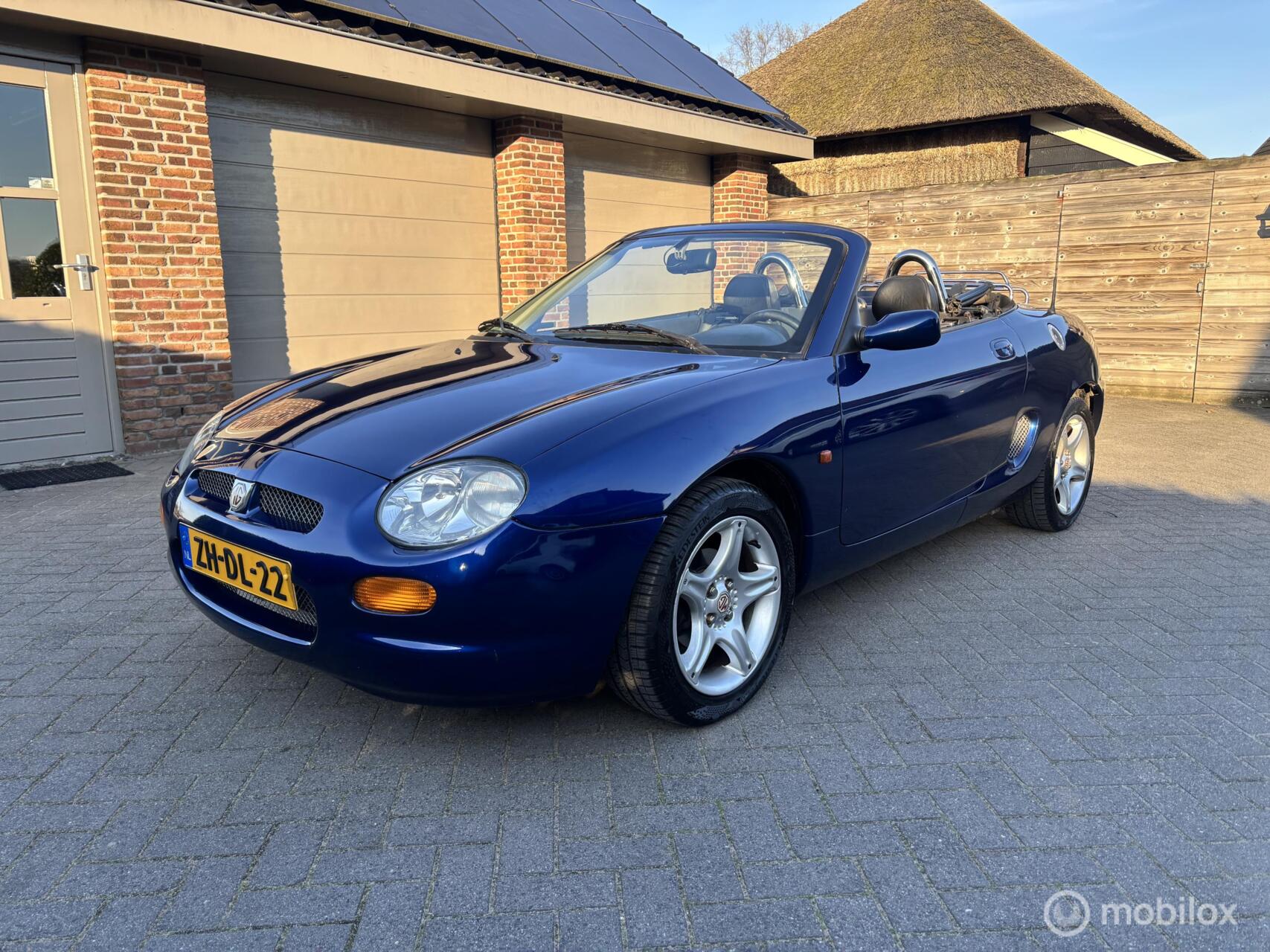 Foto van MG MGF