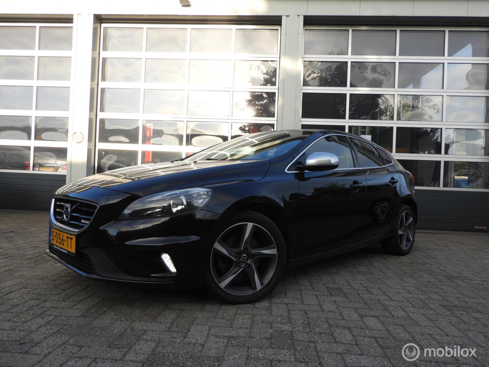 Volvo V40 1.6 T3 R-Design 2013 - voorkant