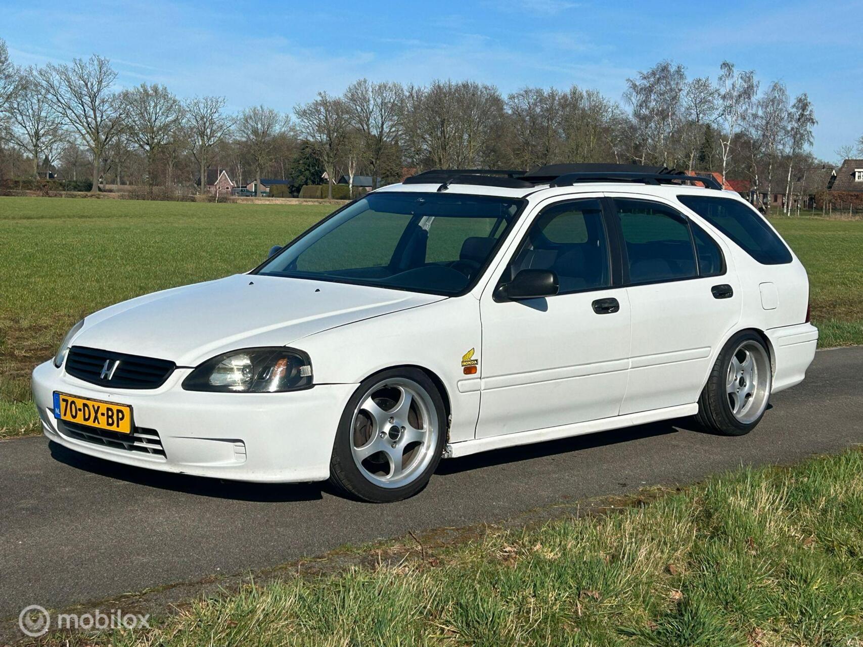 Foto van HONDA CIVIC AERODECK
