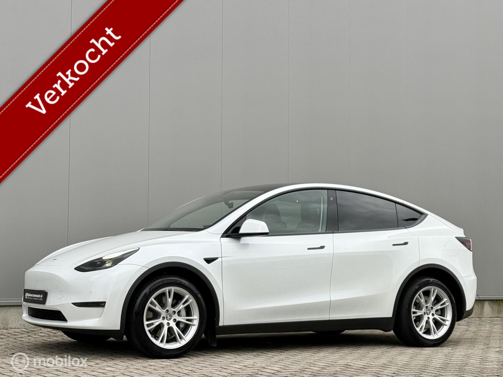 Tesla Model Y Long Range AWD 75 kWh 2022 SOH 93% - incl. BTW 2022 - voorkant