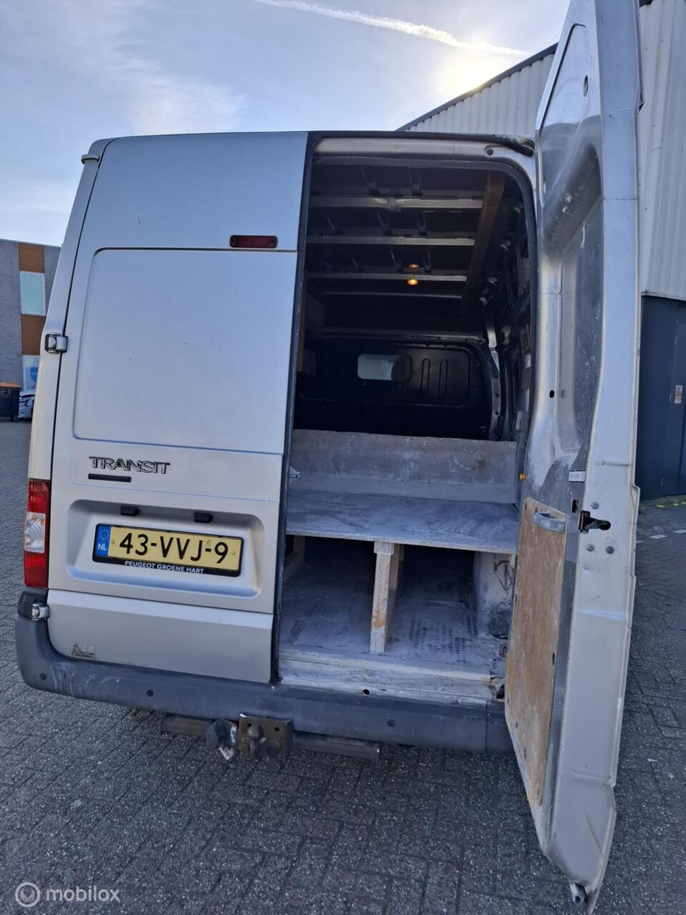 Foto van Ford Transit 330m FD Van 140 4.93