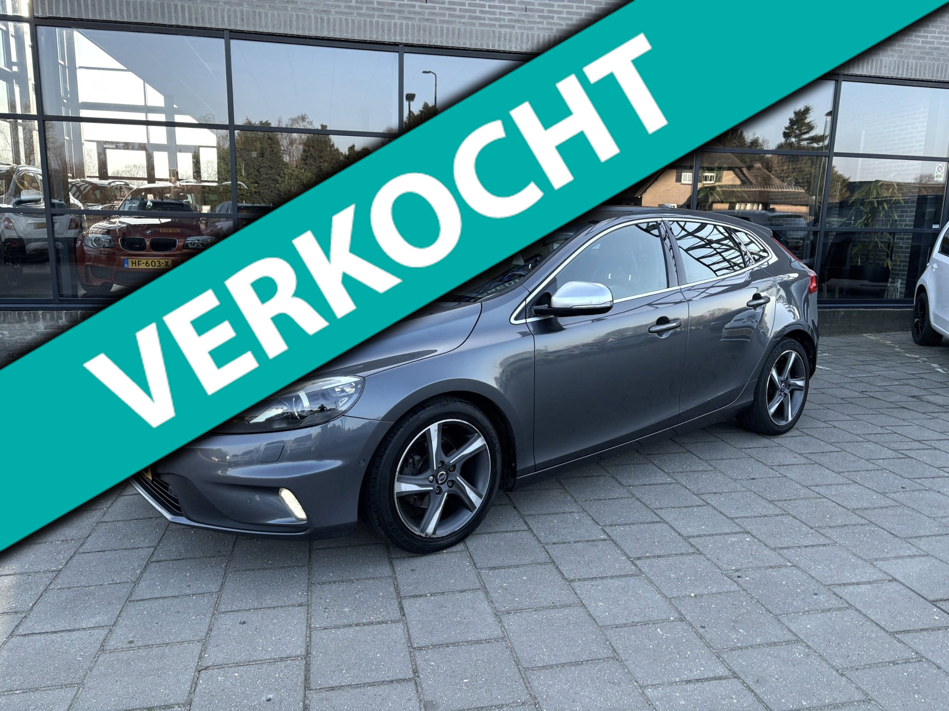 Foto van VOLVO V40