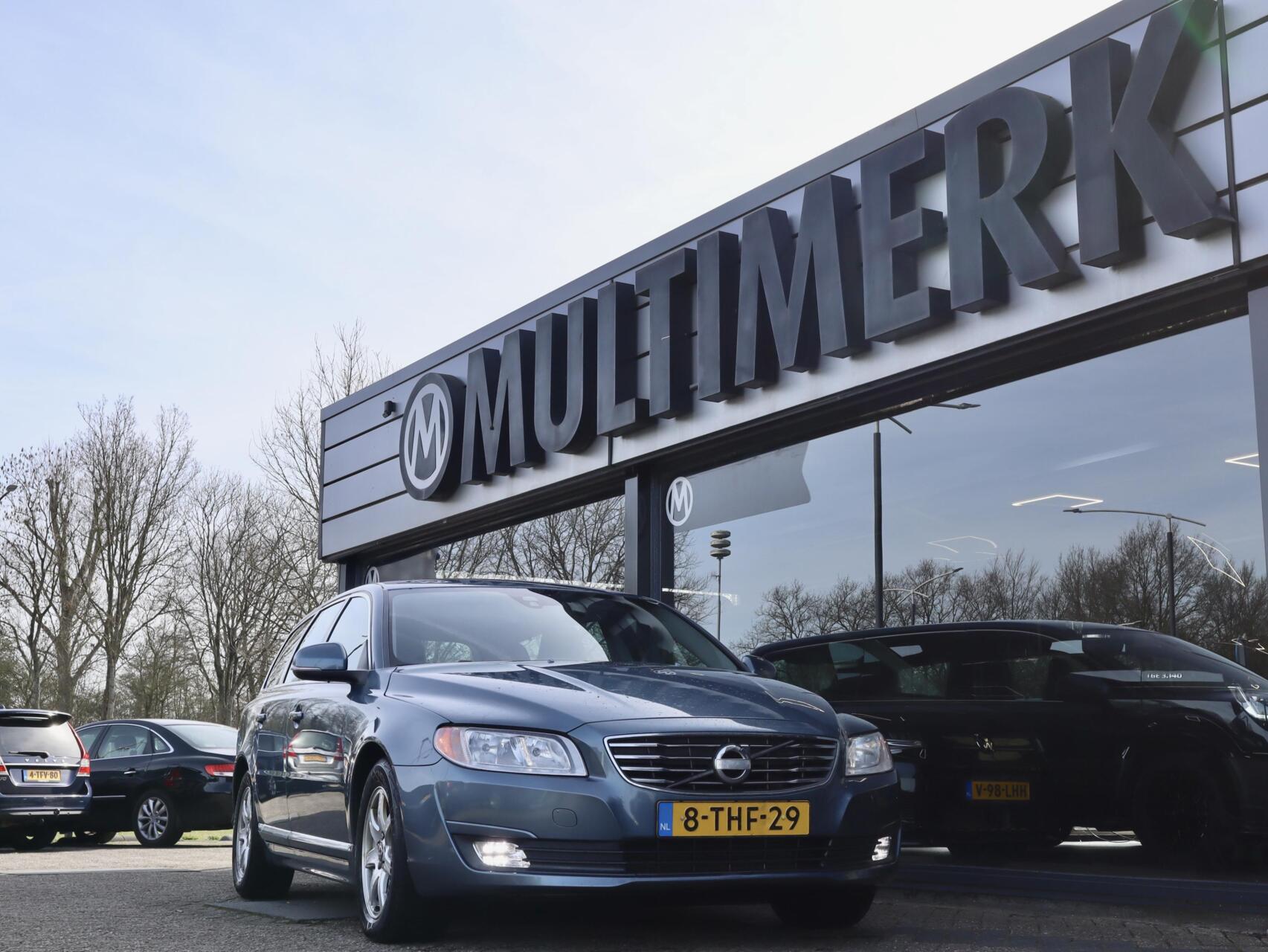 Volvo V70 1.6 D2 Kinetic 2014 - voorkant