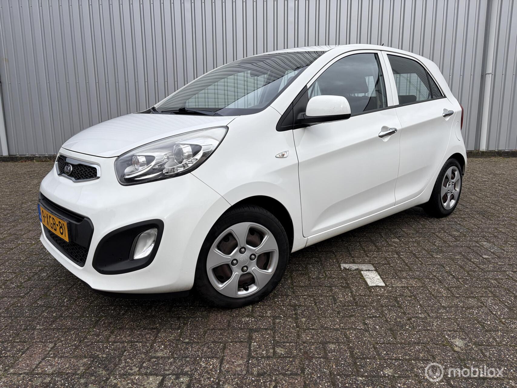 Kia Picanto 1.0 CVVT BusinessLine 5-drs Airco Neuwe Apk 2014 - voorkant
