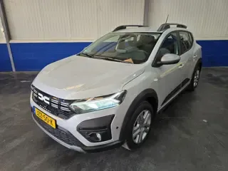 Dacia Sandero 1.0 TCe Comfort 2023 - voorkant
