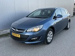 Opel Astra 1.6 CDTI Edition 2015 - voorkant