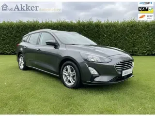 Ford Focus 1.0 EcoBoost Trend Edition Business 2021 - voorkant