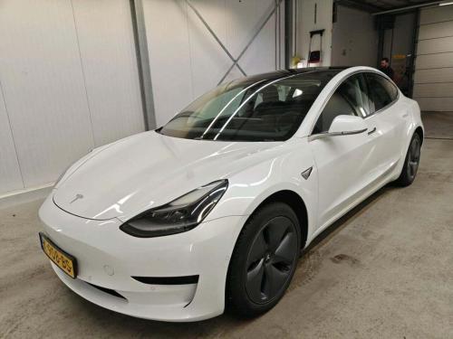 Tesla Model 3 Standard RWD Plus 60 kWh 2020 - voorkant
