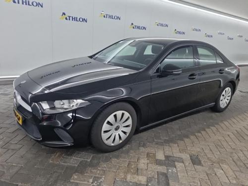 Mercedes-Benz A-klasse 180 2022 - voorkant