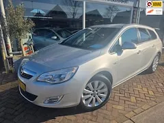 Opel Astra 1.4 Edition 2011 - voorkant