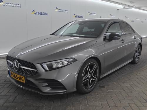 Mercedes-Benz A-klasse 180 Business Solution AMG 2022 - voorkant