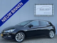 Opel Astra 1.0 Turbo 120 Jaar Edition 2019 - voorkant