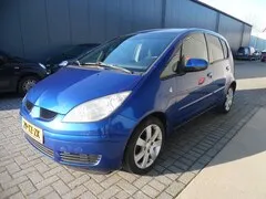 Foto van Mitsubishi Colt