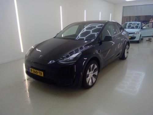 Tesla Model Y RWD 58 kWh 2022 - voorkant