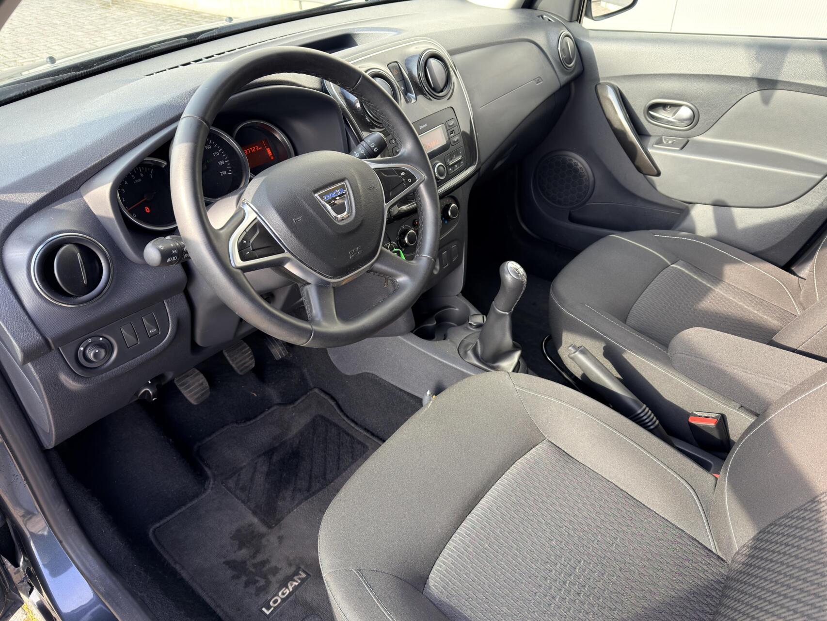 Foto van Dacia Logan