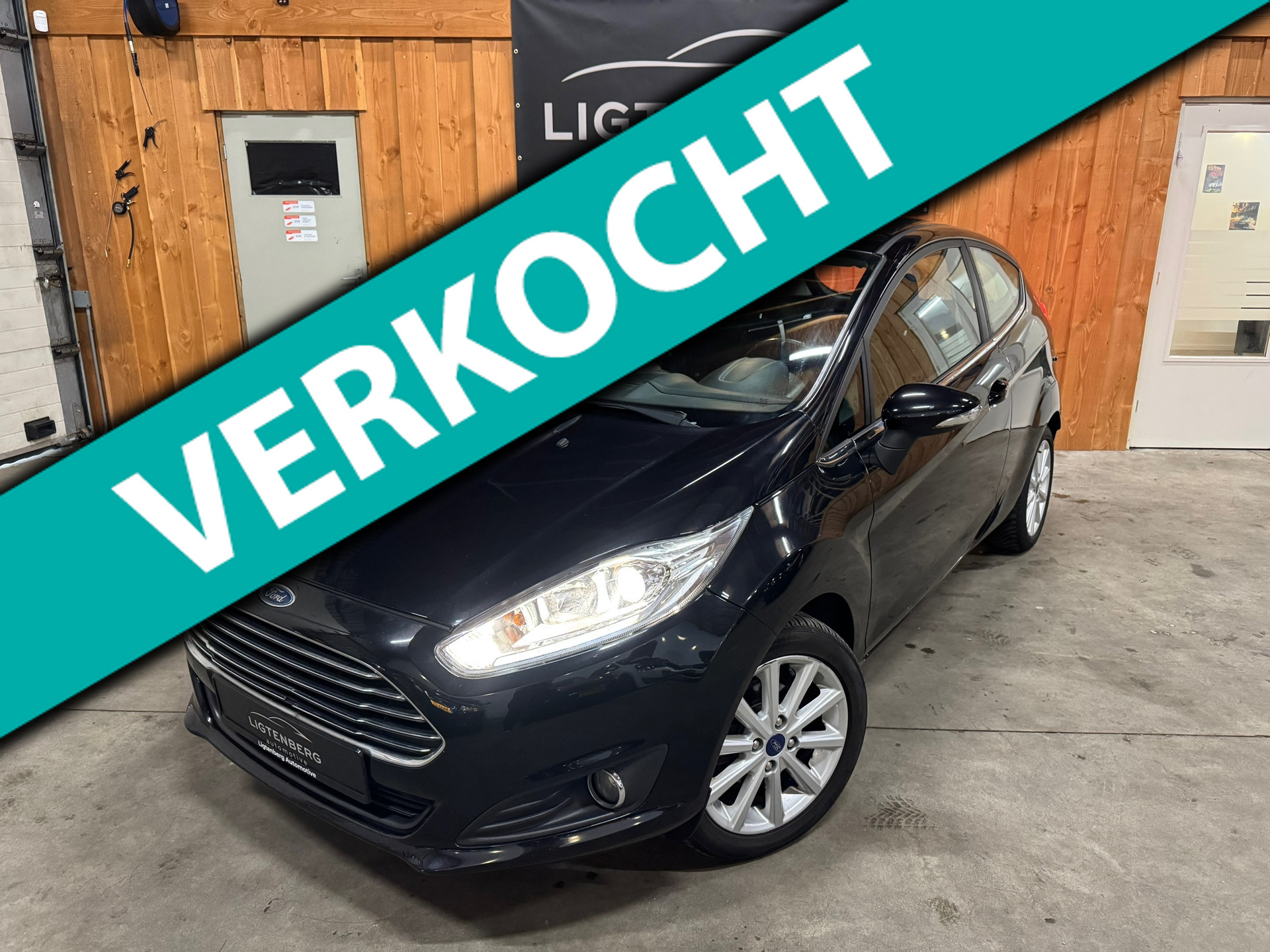 Ford Fiesta 1.0 EcoBoost Titanium AIRCO, LED, VOL.ONDERHOUD 2016 - voorkant