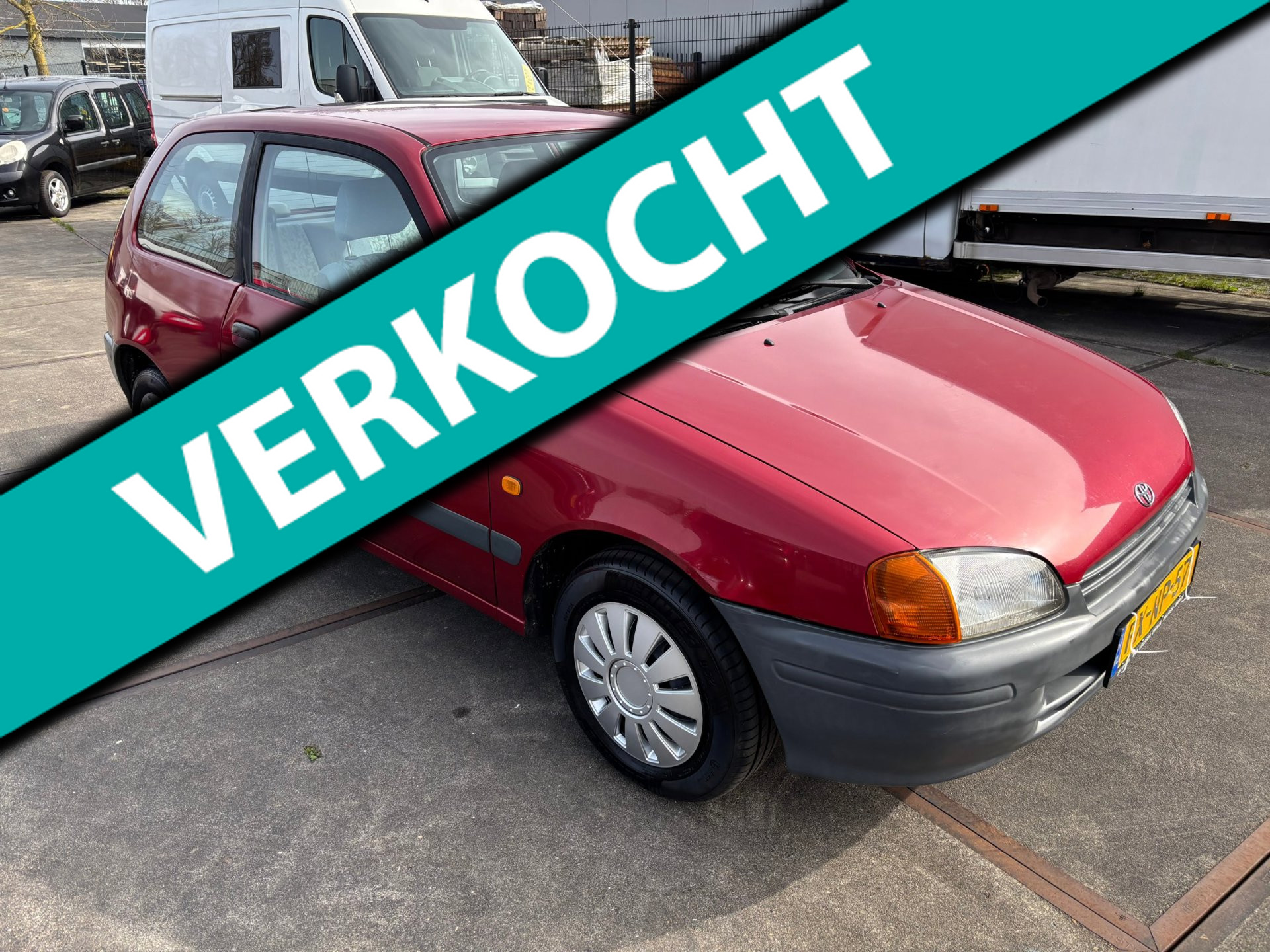 Foto van TOYOTA STARLET