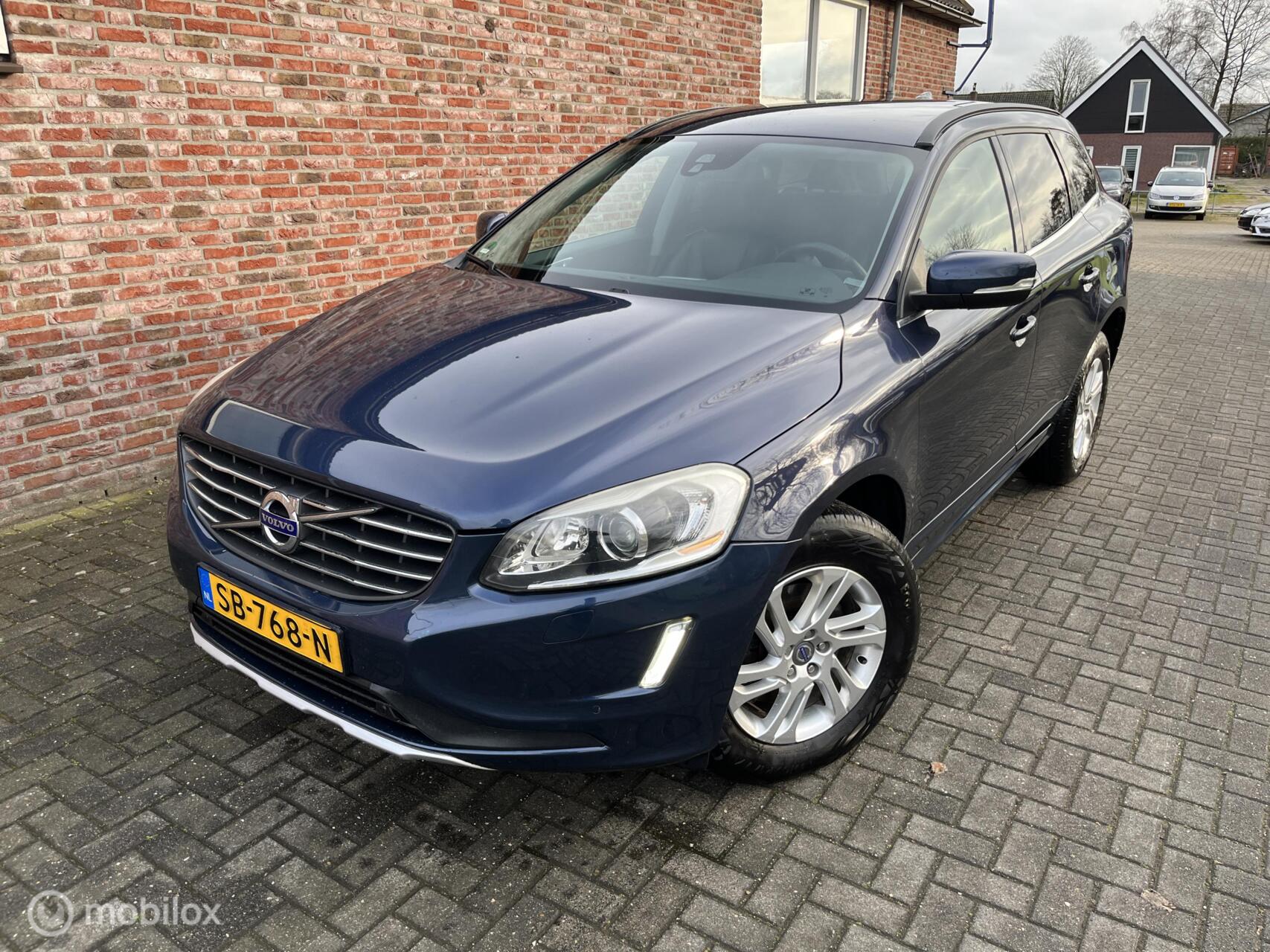 Volvo Xc60 2.0 D4 FWD Summum 2013 - voorkant