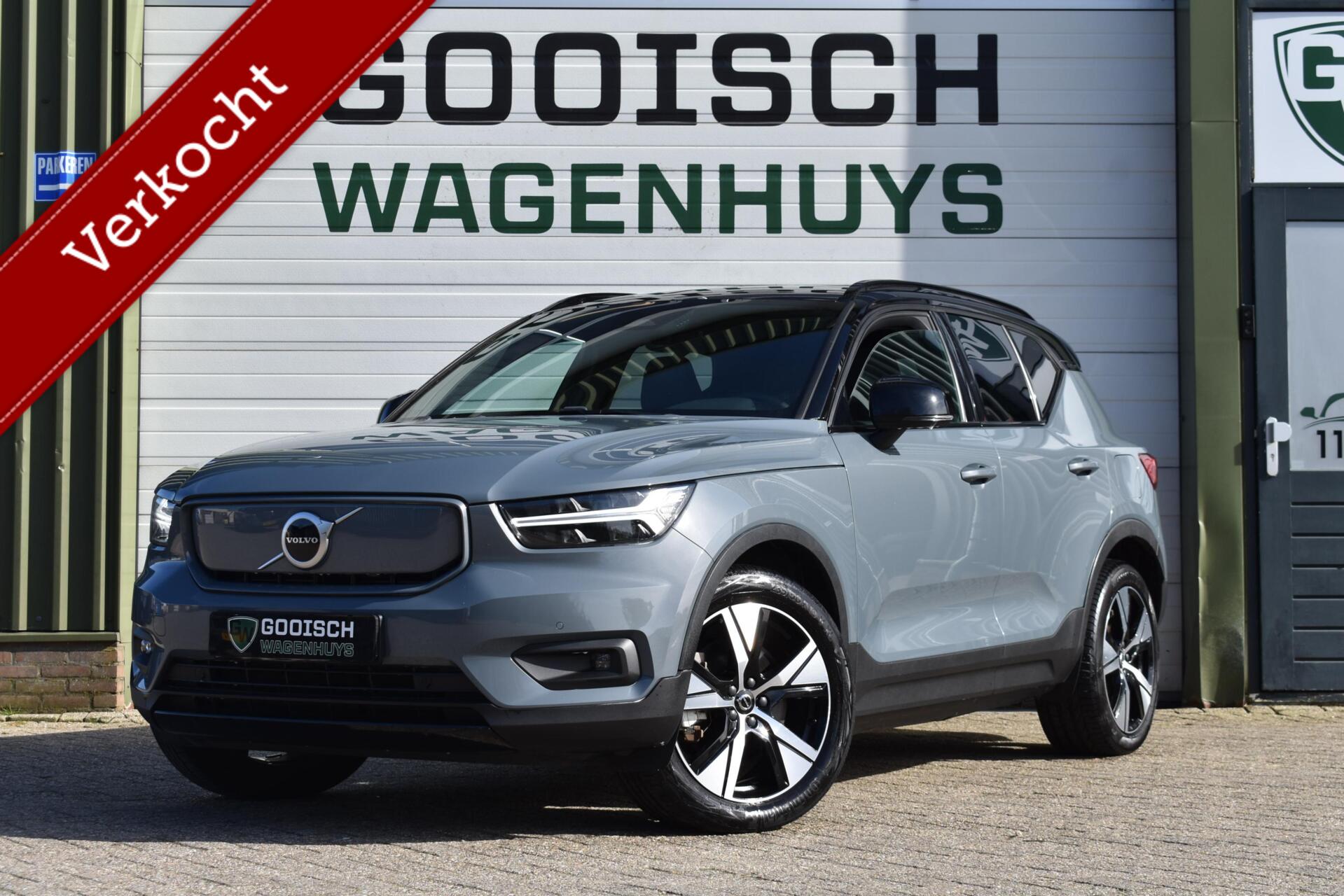 Volvo XC40 Recharge P8 AWD R-Design | Camera | Leder | Trekhaak | 2020 - voorkant