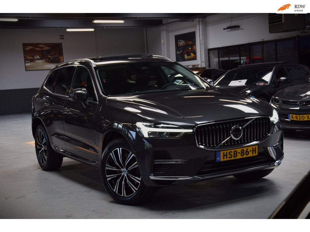 Volvo Xc60 2.0 T6 Plug-in hybrid AWD Inscription Expression 2021 - voorkant