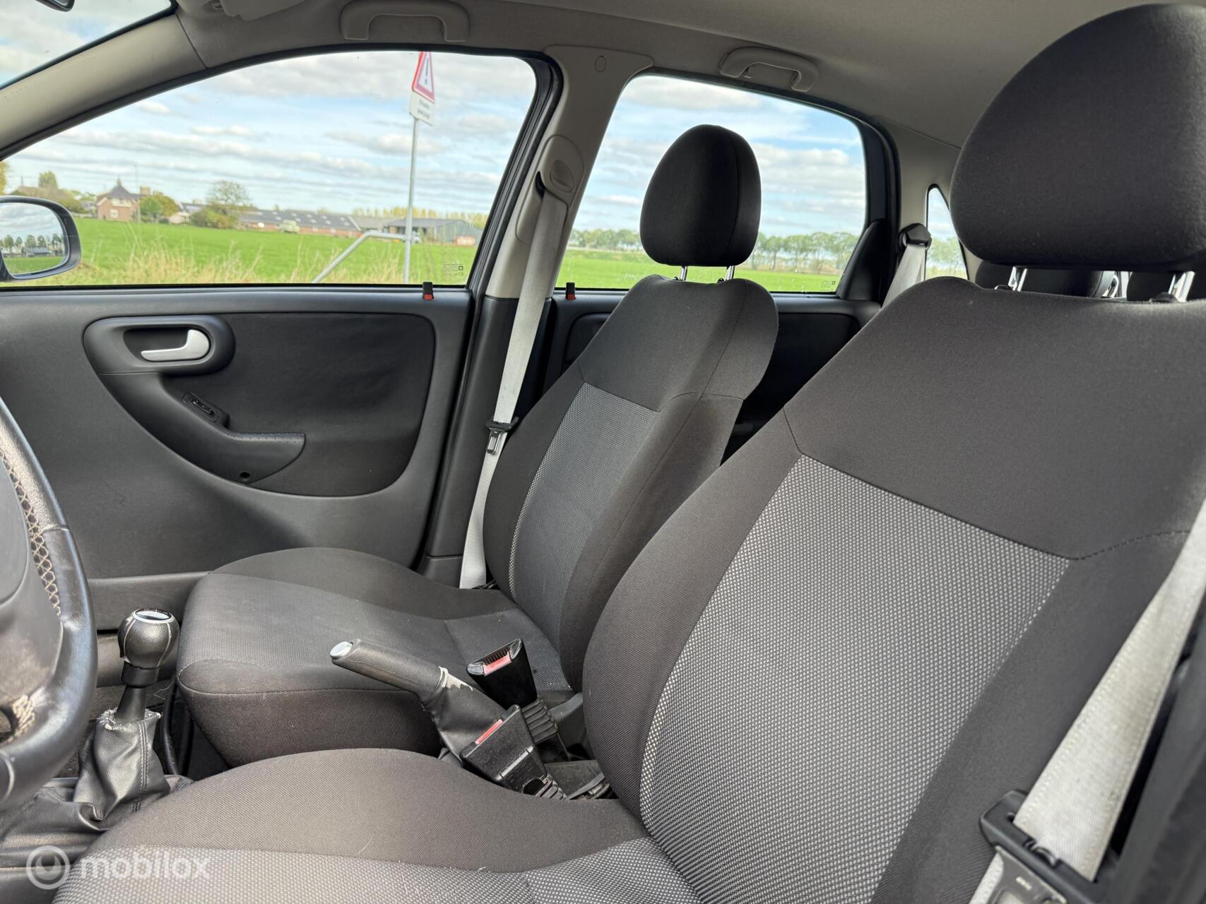 Foto van Opel Corsa-c
