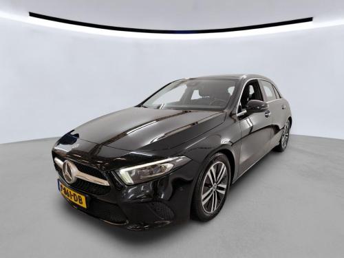 Mercedes-Benz A-klasse 180 Business Solution Luxury 2022 - voorkant